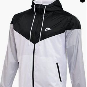 Nike Sportswear Windrunner Hooded Windbreaker Men's Jacket (Black/White, S